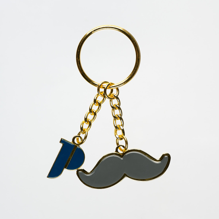 Breloczek wąs- przód- Love Poland